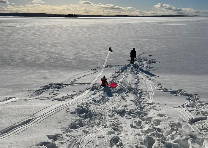 Keskikallio شاليه *